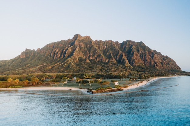 Free photo wide shot of kualoa ranch in hawaii usa