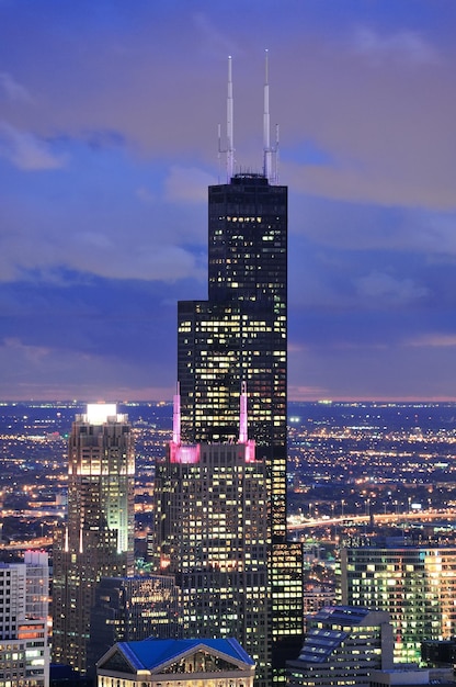 Free photo willis tower in chicago