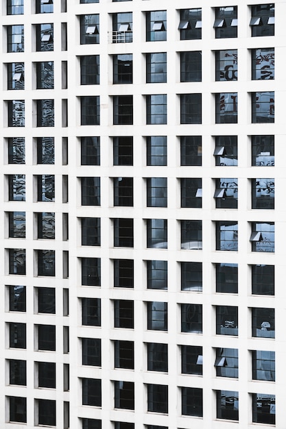 Free Photo window pattern textures of building