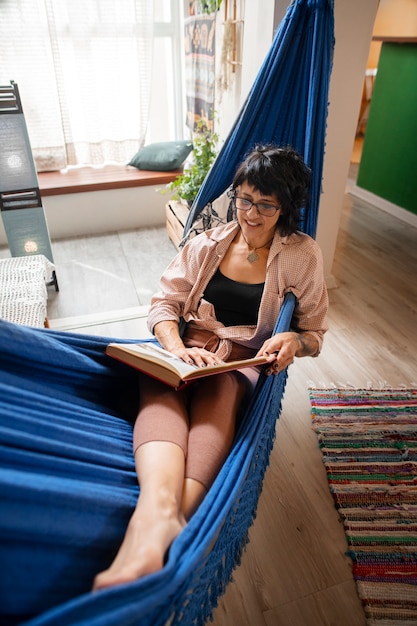 Free photo woman enjoying her relaxation ritual