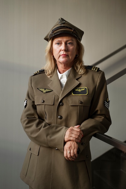 Free photo woman general in uniform front view