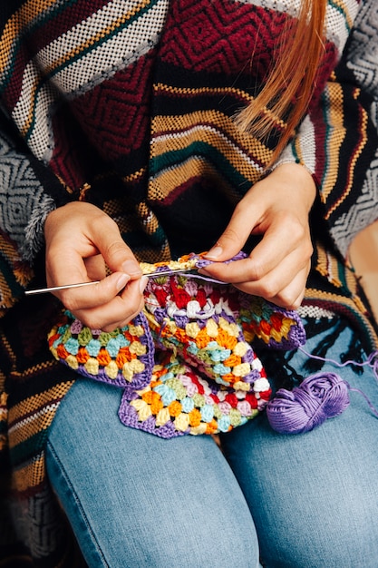 Free photo woman knitting