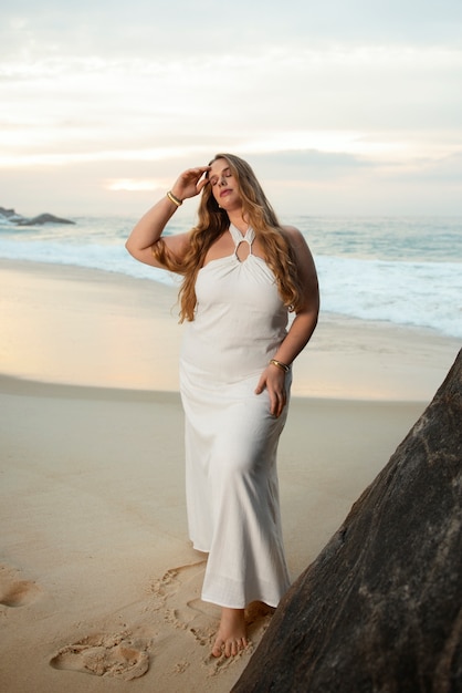 Woman portraing greek goddess