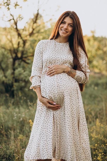 Free Photo woman pregnant waiting for a baby