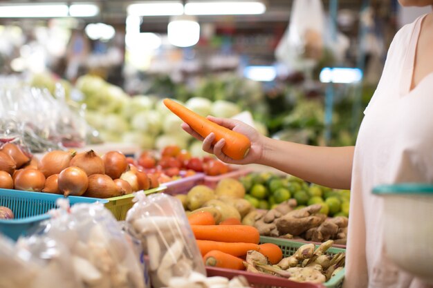 woman shopping organic vegetables and fruits