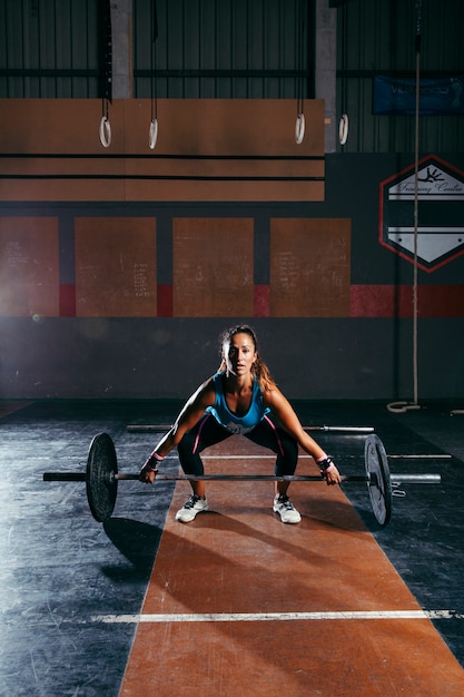 Free photo woman training in gym