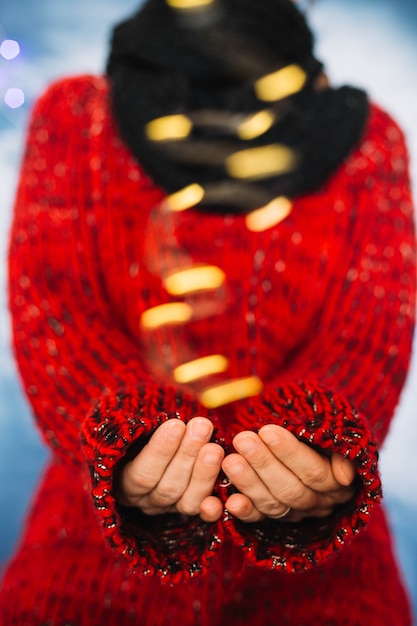 Free photo woman wearing red jacket