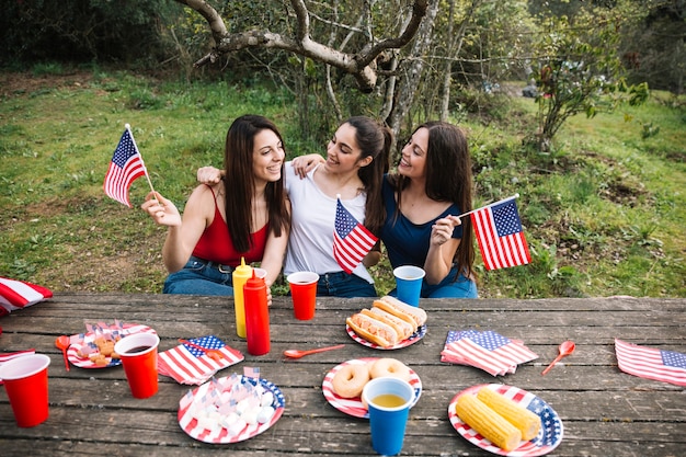 Women celebrating Independence Day