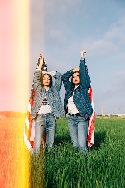 Free photo women staying in sunlight