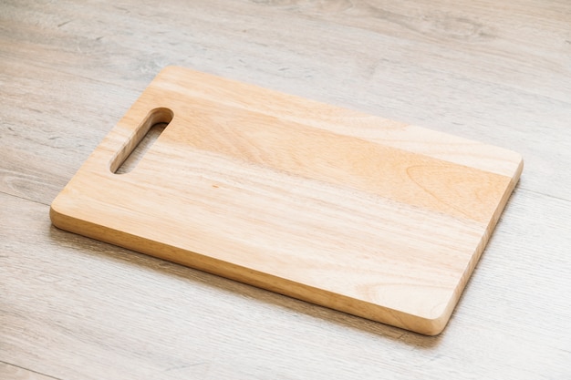 Wood cutting board