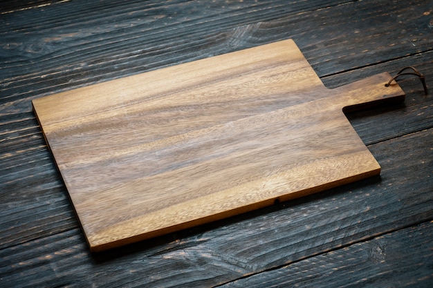 Wood cutting board