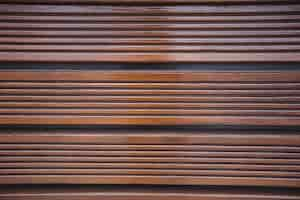 Free photo wooden panels with striped pattern background