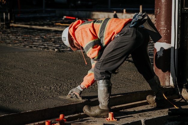 Free Photo workers in the construction site