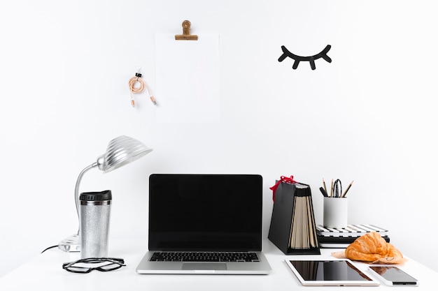 Free photo working table of businessman in office