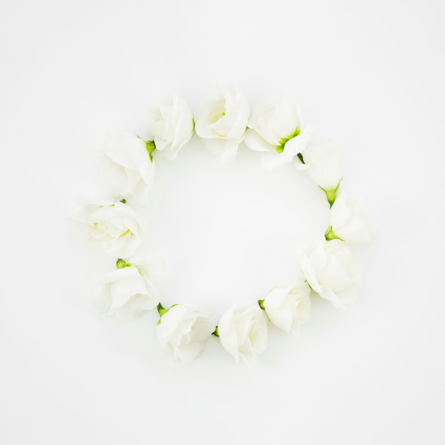 Free Photo wreath of flowers