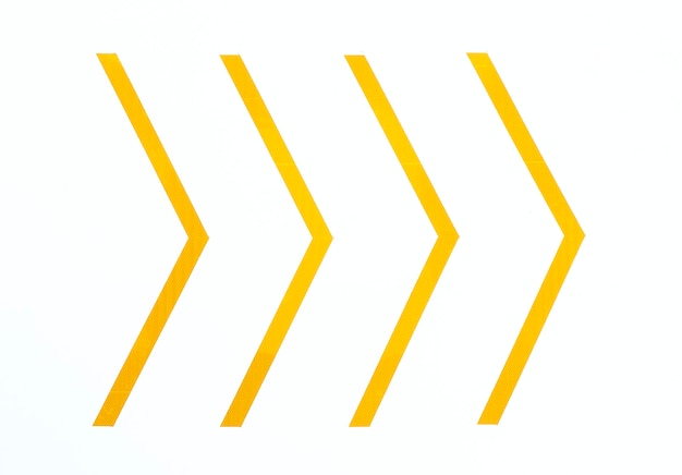 Yellow minimal arrows