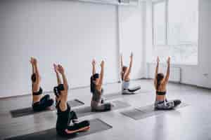 Free photo yoga group classes inside the gym