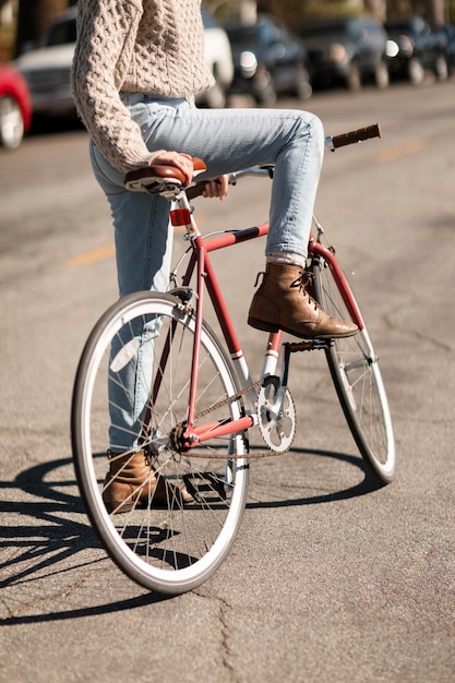 Young adult traveling using sustainable mobility