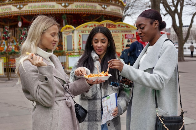 Free Photo young adults traveling in london