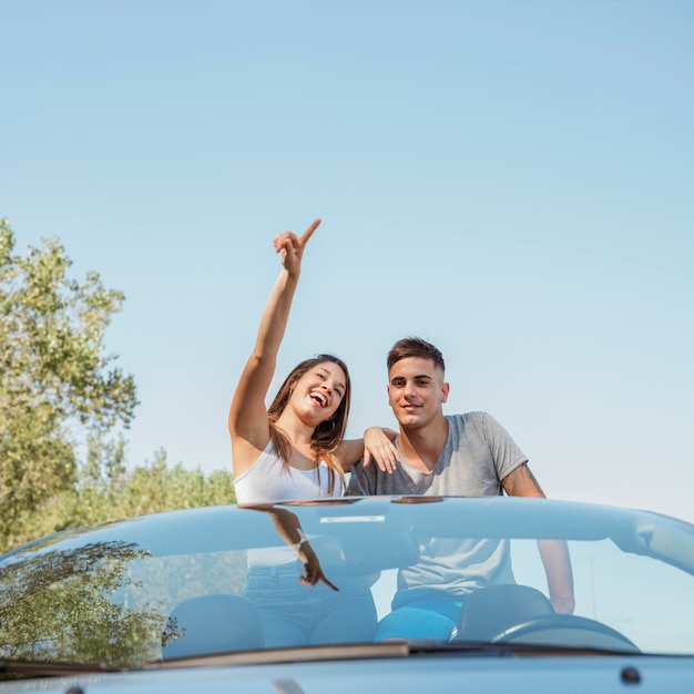 Young couple doing a road trip