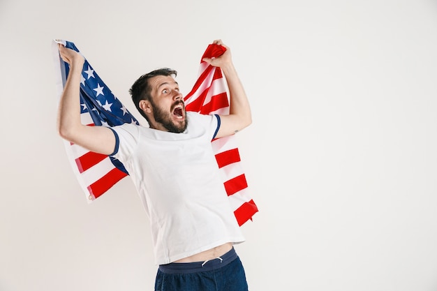 Free photo young man with the flag of united states of america