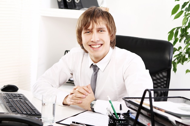 Free Photo young and successful businessman