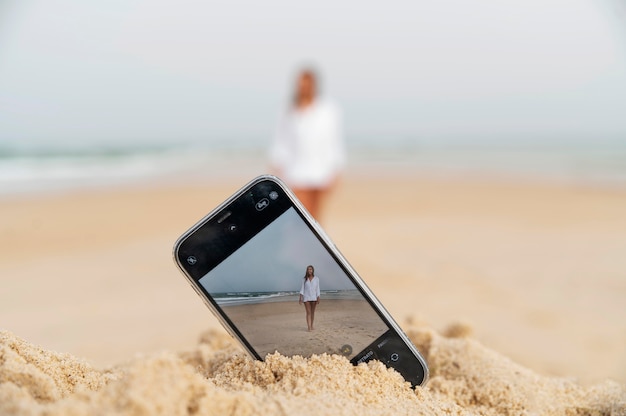 Young woman traveling without covid