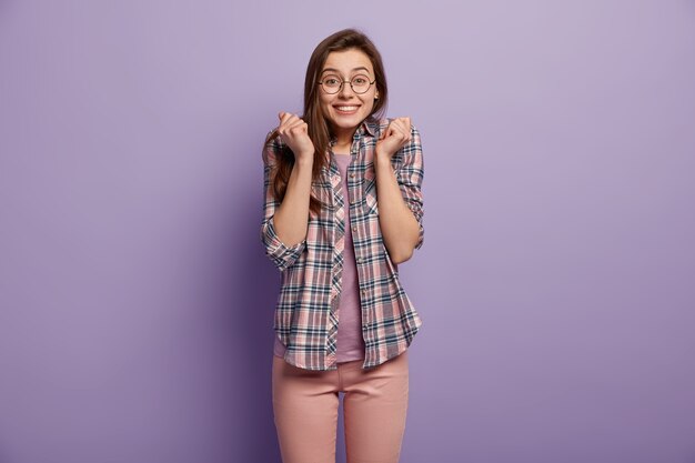 Young woman wearing colorful clothes