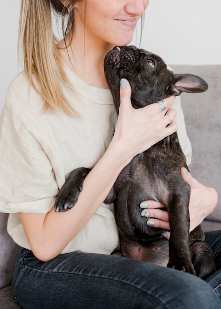 Free Photo young woman with her best friend