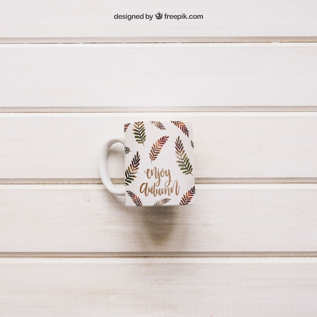 Free PSD autumn mockup with mug