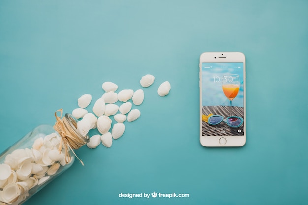 Free PSD beach concept with smartphone