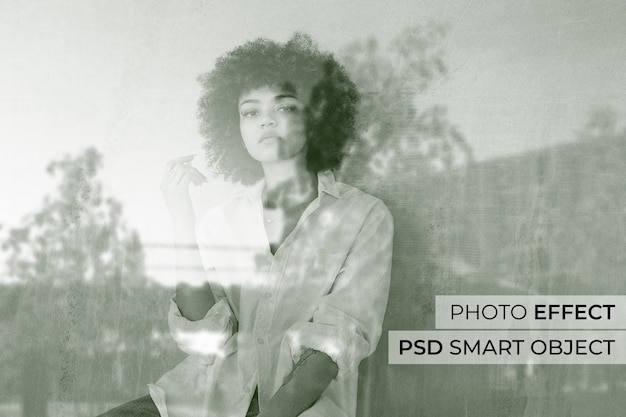 Free PSD glass reflection photo effect