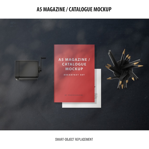 Free PSD  magazine catalogue mockup