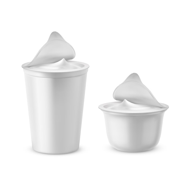 Free Vector 3d realistic plastic packages with yogurt. dairy sour cream with foil lid, cap