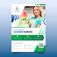 Free vector creative cleaning service flyer