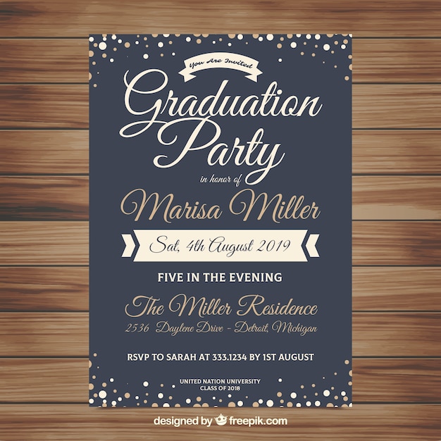 Free vector elegant graduation invitation template