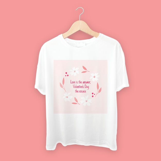 Free vector floral monocolor valentine's day love message square t-shirt