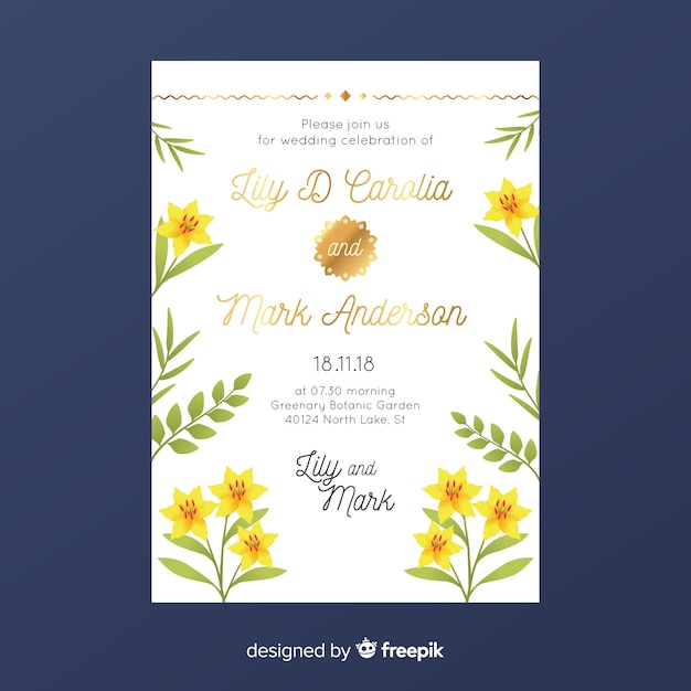 Free Vector floral wedding invitation template with golden design elements