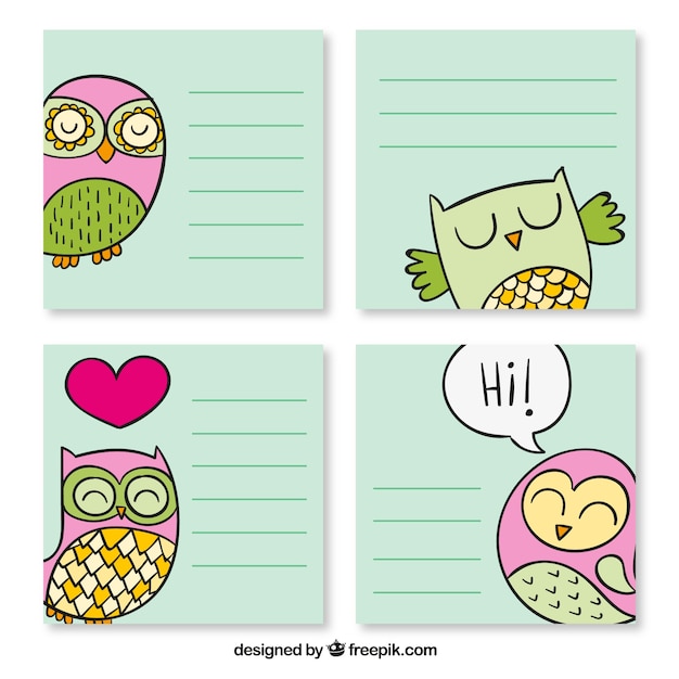 Free Vector four cards with lovely hand drawn owls