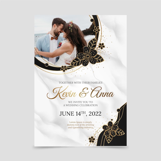 Gradient golden wedding invitation with photo