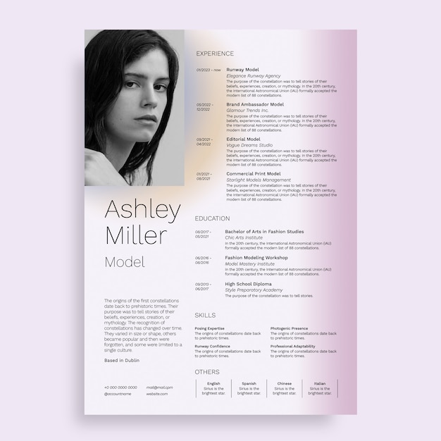 Gradient simple model resume template