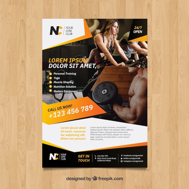 Free vector gym flyer template with image