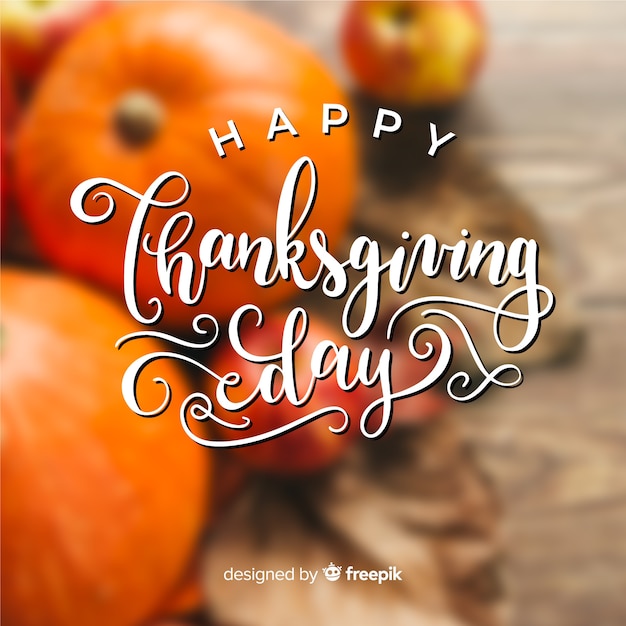 Free Vector happy thanksgiving concept with lettering