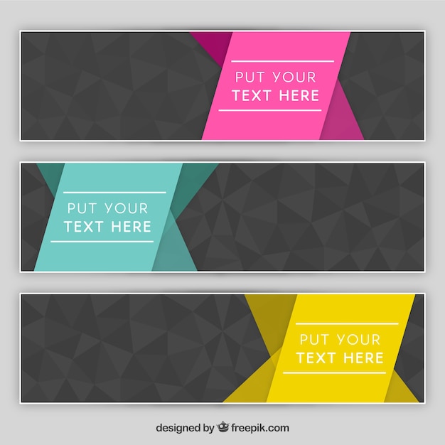 Free vector poligonal grey banners set with colorful ribbons