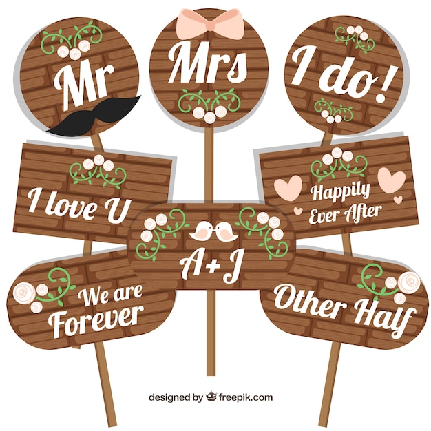 Free Vector set of wooden wedding posters