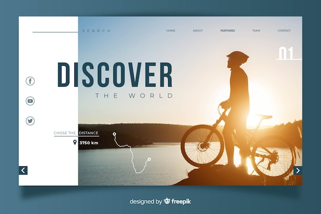 Free Vector traveling concept for landing page template