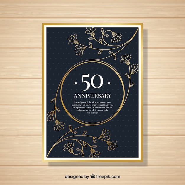 Free Vector wedding anniversary card with ornaments in golden style