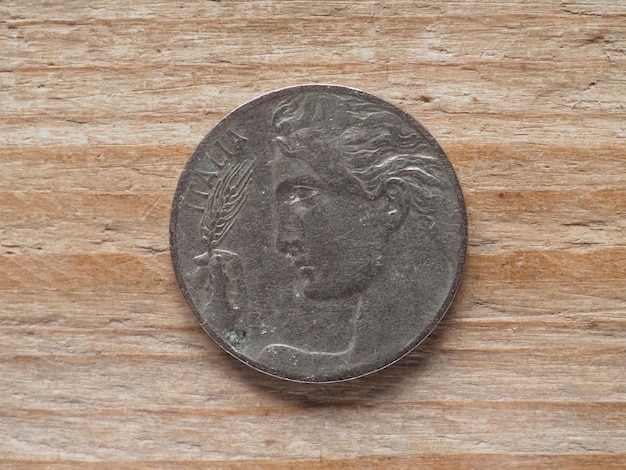 20 cent coin reverse showing woman with ear of wheat currency o