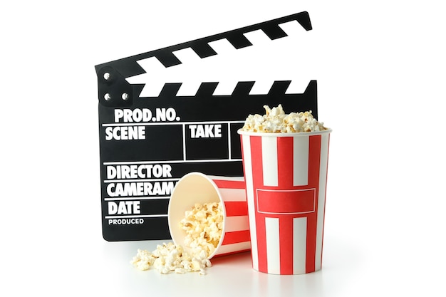 ÃÂ¡lapperboard and popcorn isolated on white background.