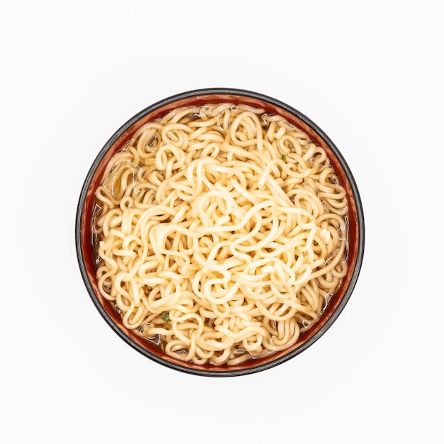 à¸·noodles in a bowl on white background